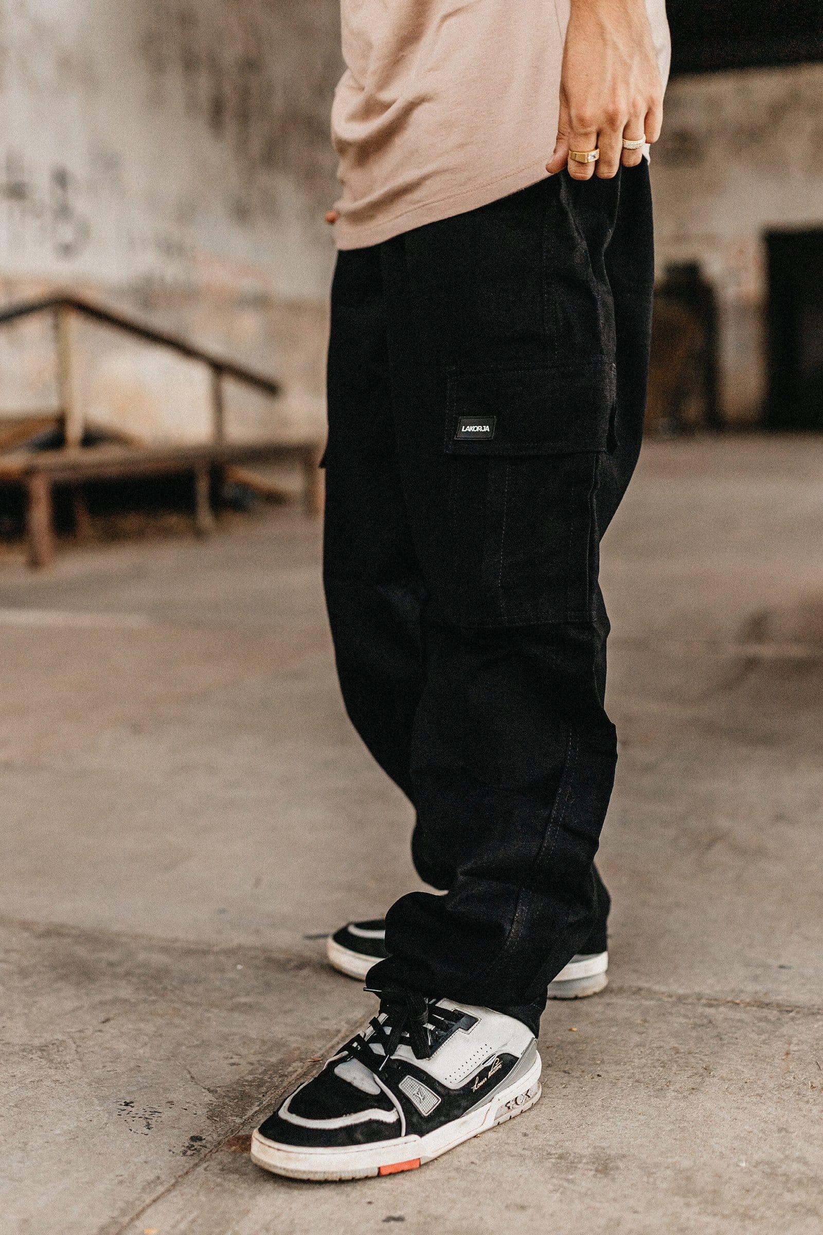 Calça Cargo Reta – Preta - Imagem 1